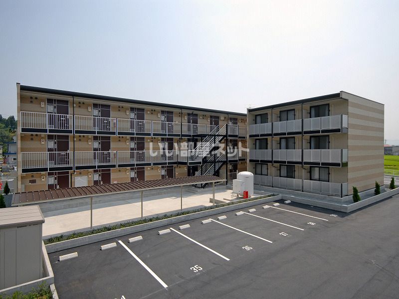 レオパレス大町の外観画像