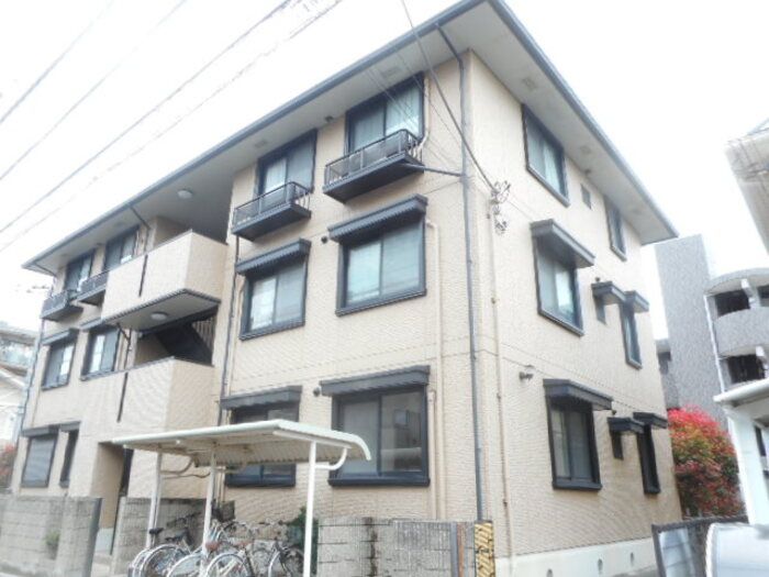 シャルムドミールの外観画像