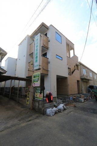 レイエス市川の外観画像