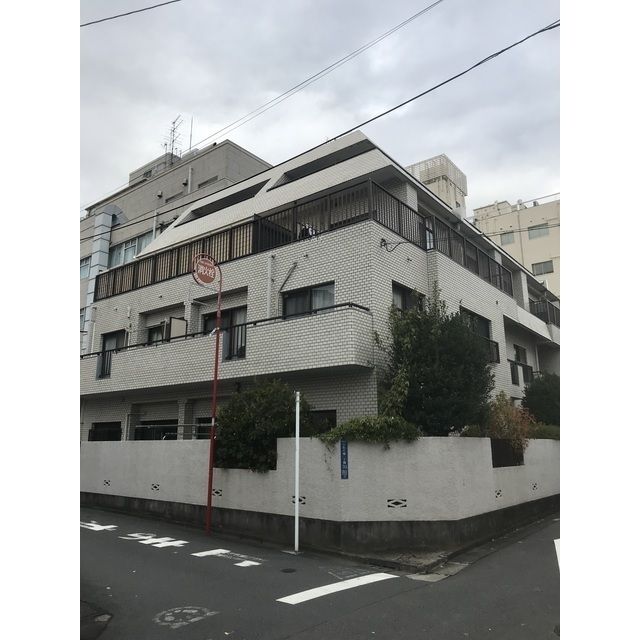グランツハイム千駄ヶ谷の外観画像