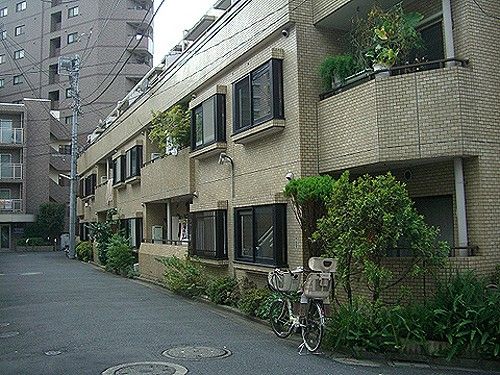 マートルコート新宿ガーデンハウスの外観画像