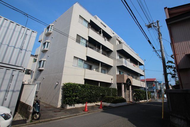 プランタン横浜の外観画像
