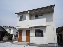 シャーメゾン ティアラの外観画像