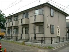 クレール・レヴィーの外観画像