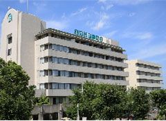 近くの総合守谷第一病院まで1,180m（徒歩15分）
