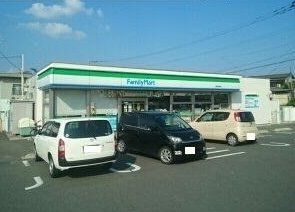 近くのコンビニまで378m（徒歩5分）