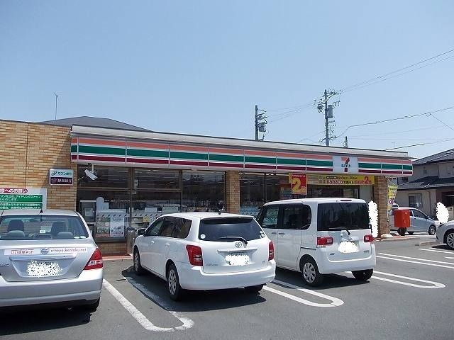 近くのセブンイレブン磐田国府台店まで550m(徒歩7分)