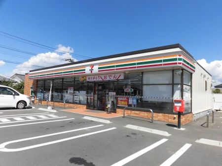 近くのセブン-イレブン 都城早鈴町店まで726m（徒歩10分）