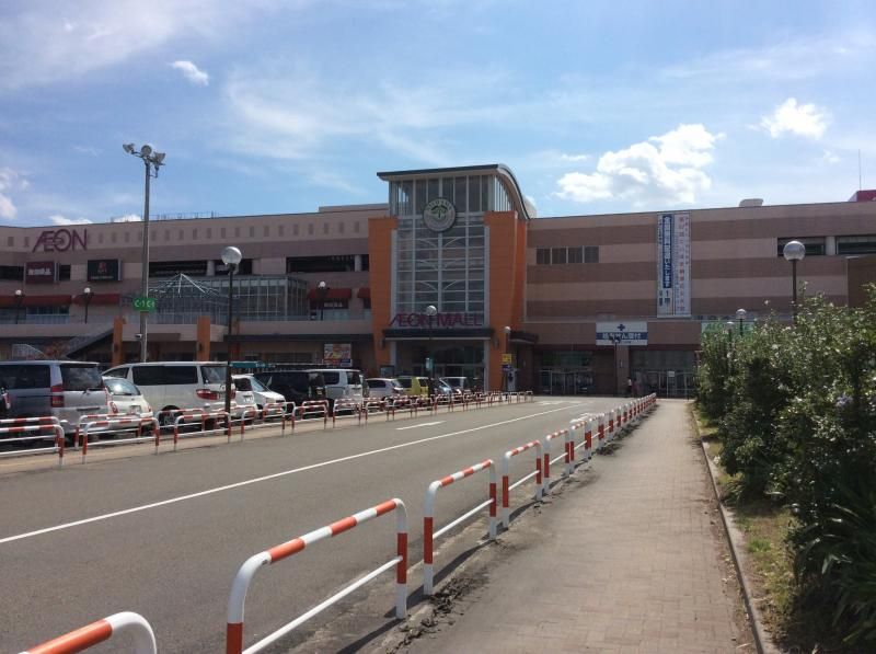 近くのイオン新居浜様まで350m（徒歩5分）