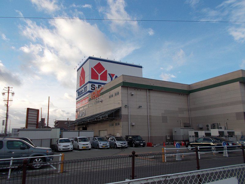 近くのヤマダ電機テックランド岐阜長良店まで567m(徒歩8分)