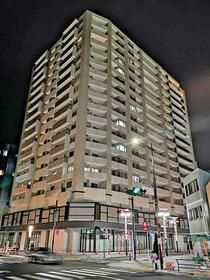 近くのイオンフードスタイル八王子店まで400m(徒歩5分)