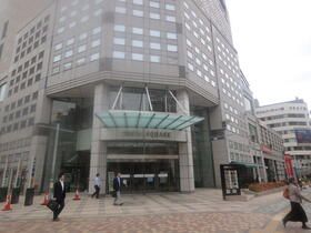近くの東急スクエアまで742m(徒歩10分)