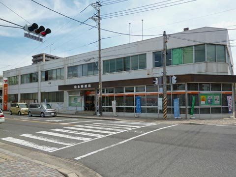 近くの郵便局まで1,236m（徒歩16分）