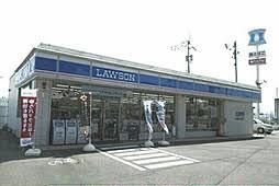 近くのローソン高松高専前店まで700m（徒歩9分）