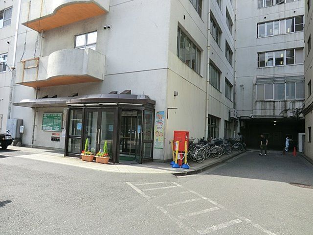 近くの立川相互病院まで728m（徒歩10分）