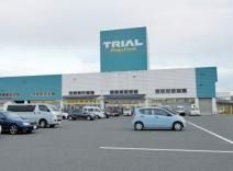 近くのドラッグ&フレッシュトライアル小月店まで590m(徒歩8分)