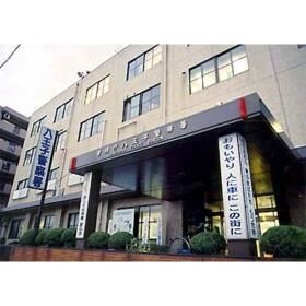 近くの八王子警察署まで362m(徒歩5分)