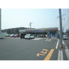 近くのミニストップ　前原東３丁目店まで341m（徒歩5分）