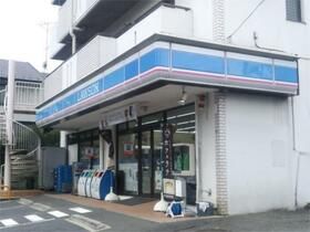 近くのローソン　戸塚汲沢一丁目店まで942m（徒歩12分）