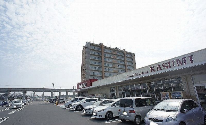 近くのフードマーケットカスミ柏たなか駅前店まで1,035m（徒歩13分）