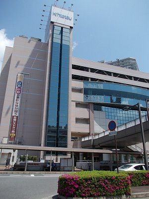 近くのスーパーまで367m（徒歩5分）