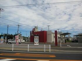 近くの飲食店まで1,634m（徒歩21分）