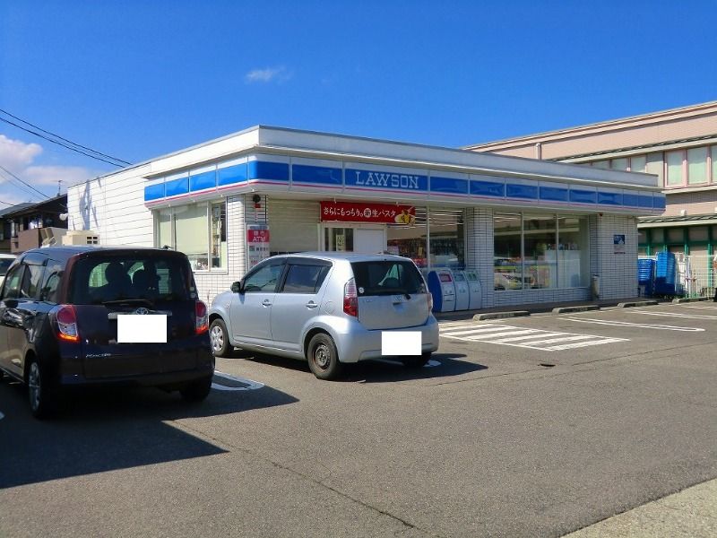近くのローソン会津門田日吉店まで750m(徒歩10分)