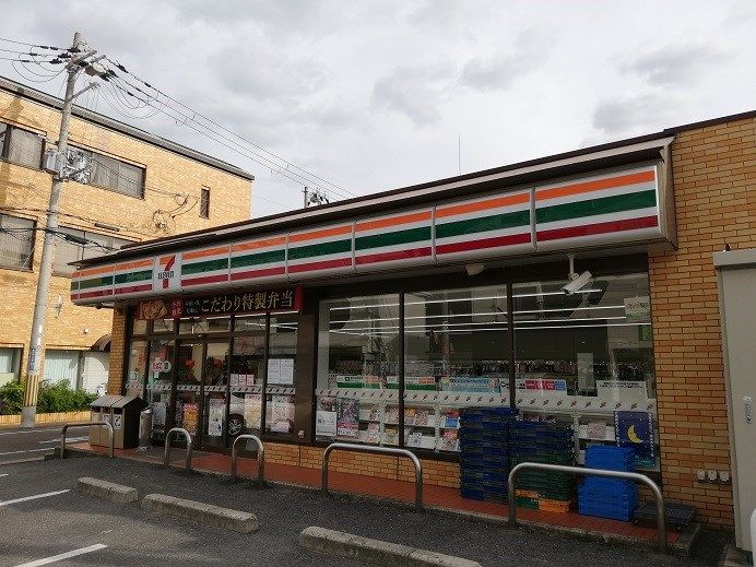 近くのセブンイレブン 和泉尾井町店まで463m(徒歩6分)
