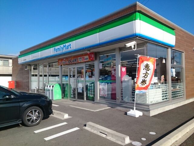 近くのローソン 豊川市田町河尻店まで565m(徒歩8分)