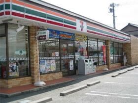 近くのセブンイレブンまで38m(徒歩1分)