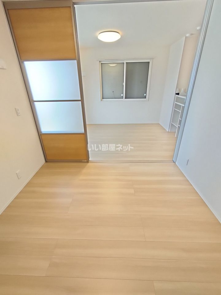 ベッドルーム