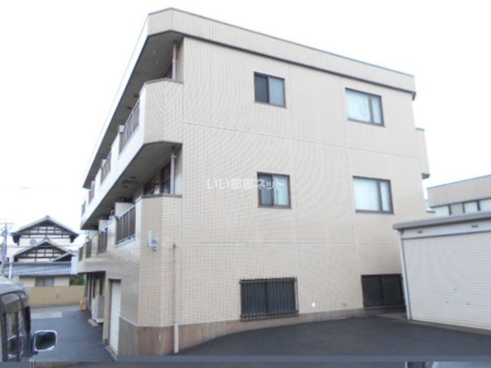 小川マンションの外観画像