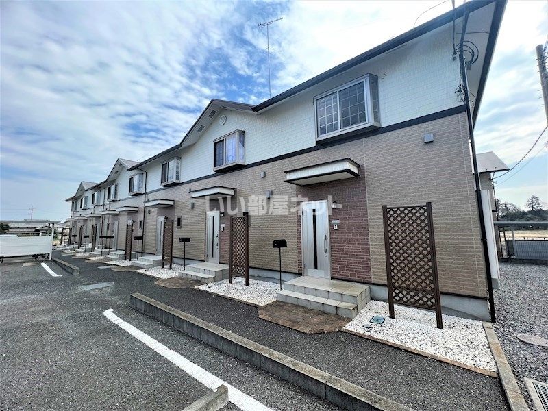 サースタウンの外観画像