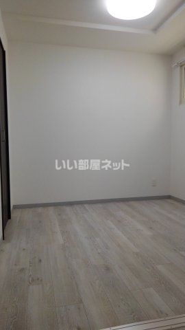 ベッドルーム