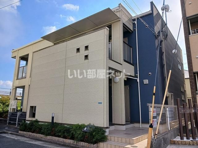 モデルヌ園田の外観画像