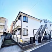 ファミーユ生麦の外観画像