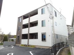 セレノアルバの外観画像