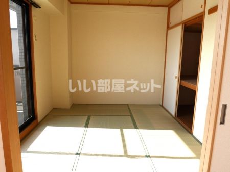 ベッドルーム