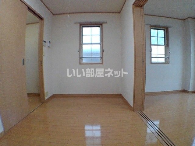 ベッドルーム