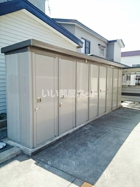 その他