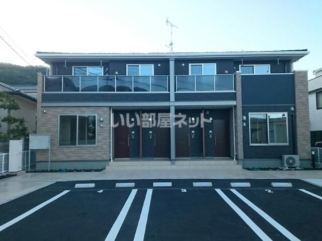 クレストール日並の外観画像