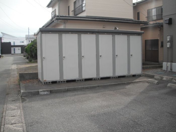 その他