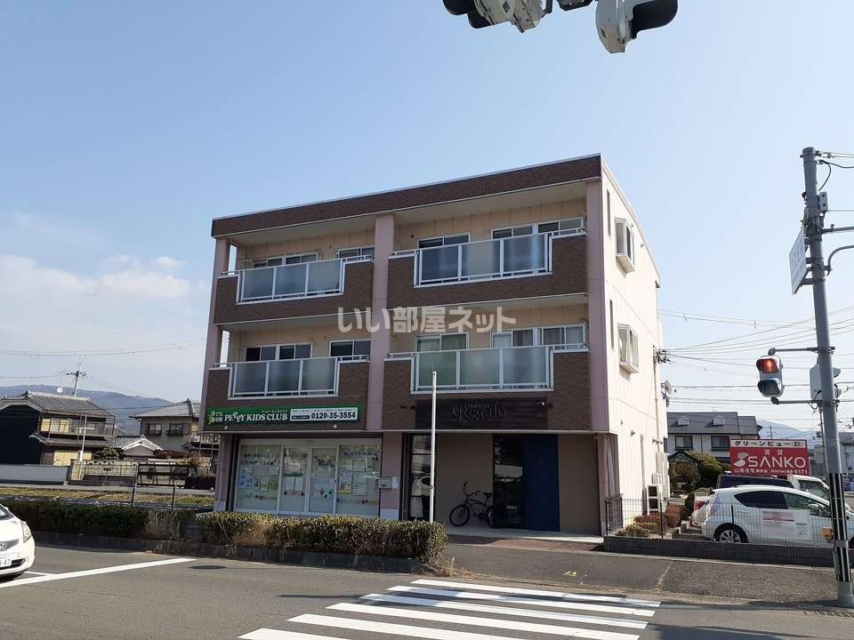チェリージュヴィレの外観画像