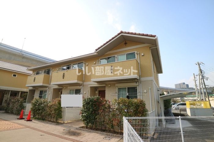 シャルマンハイム A棟の外観画像
