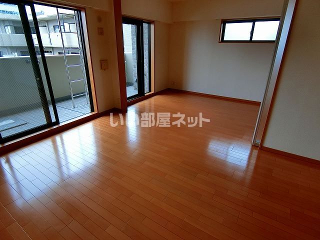洋室