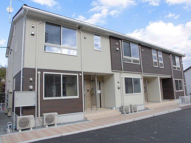 築7年3ヶ月 2階建の賃貸物件