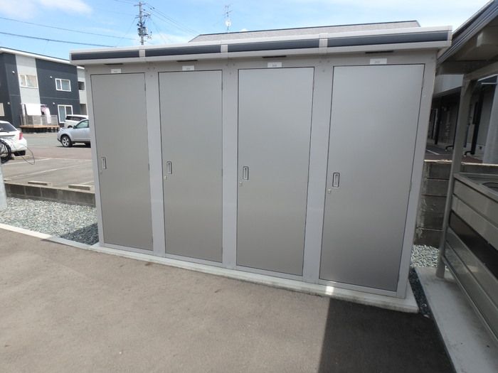 その他
