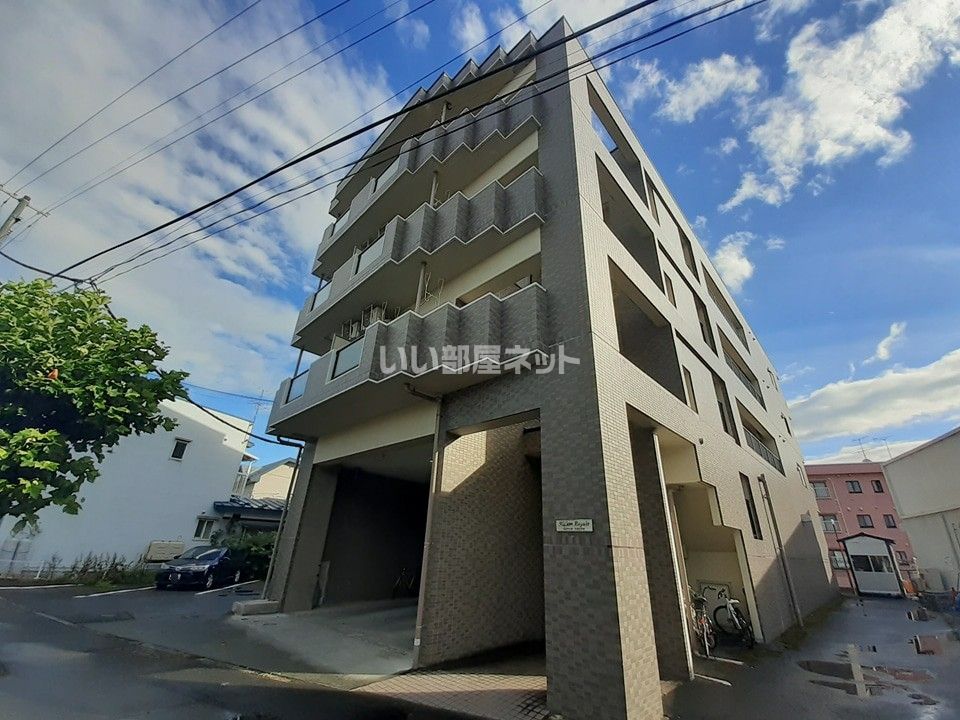 リジェールロワイヤルの外観画像