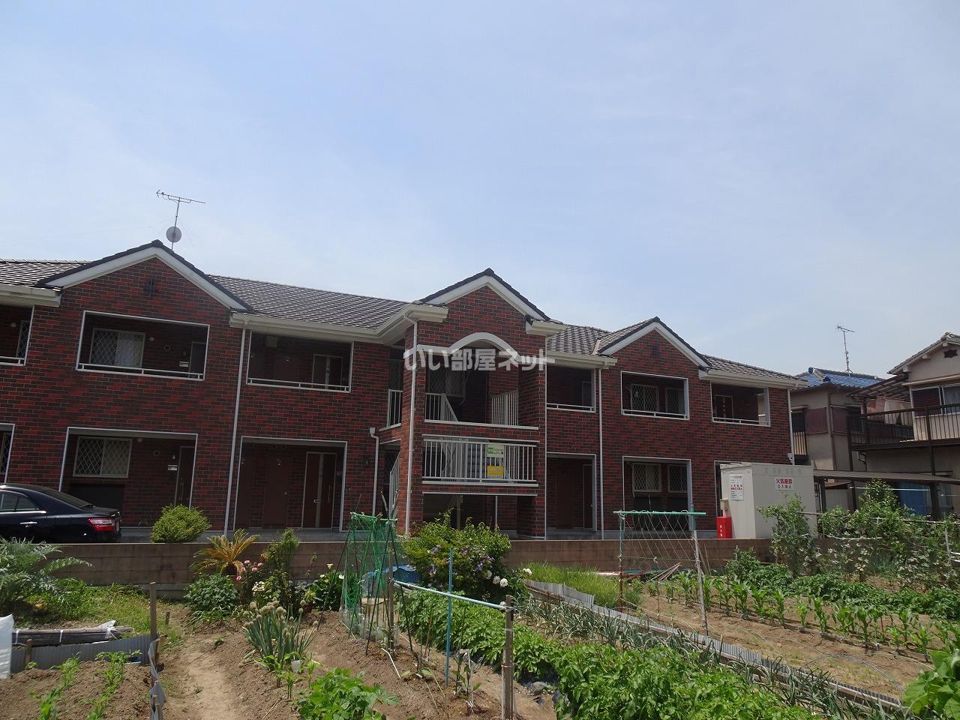 プリステラの外観画像