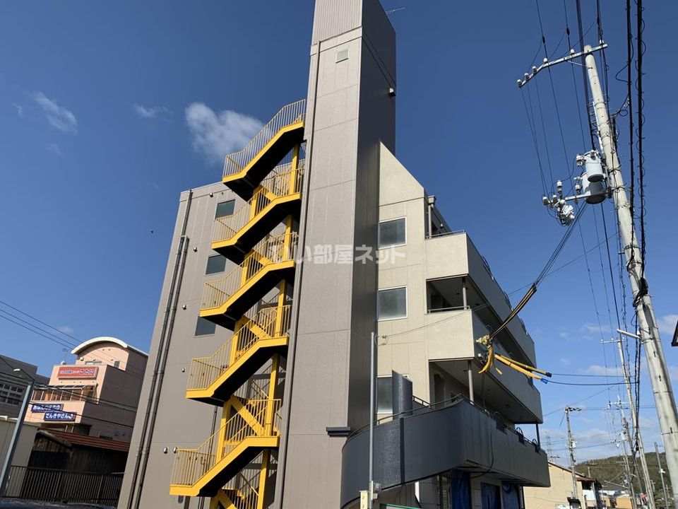 白浜駅西マンションの外観画像